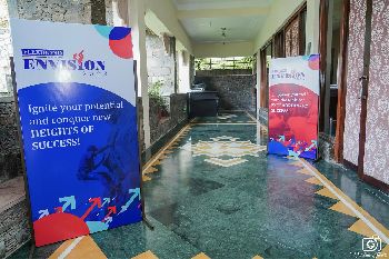 Company Presentation & Training