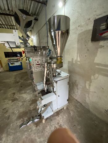 Powder packaging machine