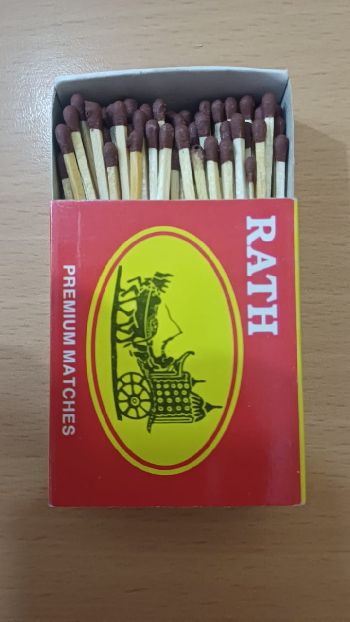 120 STICKS MATCH BOX