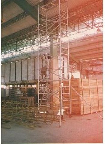 Aluminium Access Tower for roof maintenance - CIDCO