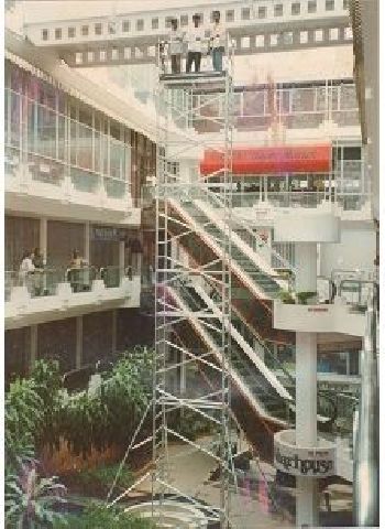 Aluminium Access tower for atrium maintenance - Mota Royal Arcade, Bangalore