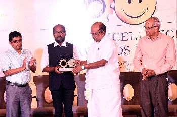 K.V. Mohanan Recived Kerala Smeexcellence Award 2018