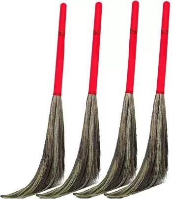 PLASTIC BROOM