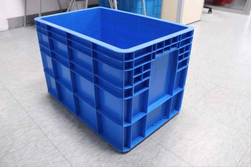 Rectangular Stackable Storage Crate