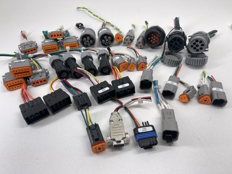 Plastic Male Female Automotive Wiring Harness Connectors