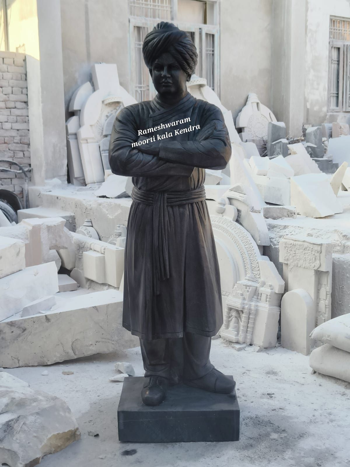 Black Marble Swami Vivekanand Statue