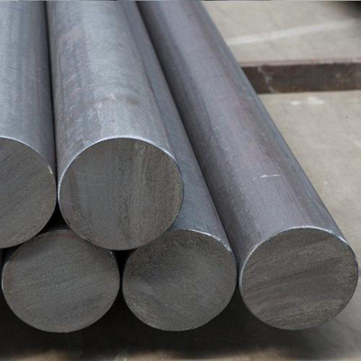 SM460 Heavy Duty Structural Steel Round Bar