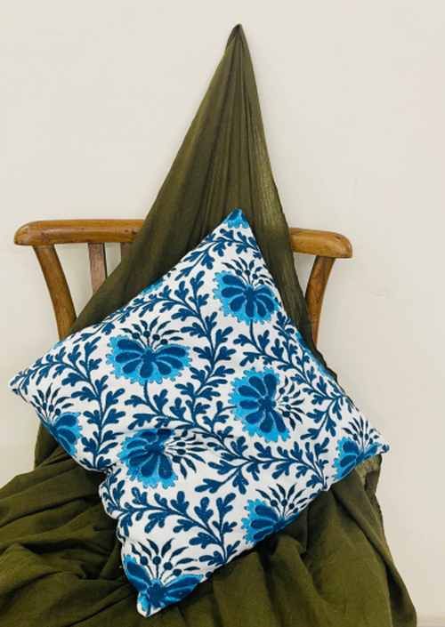 Printed Duck Stylish Home Cushion Cover