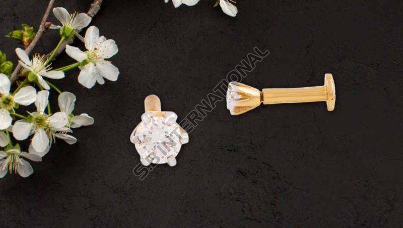 Elegant Gold Nose Pin