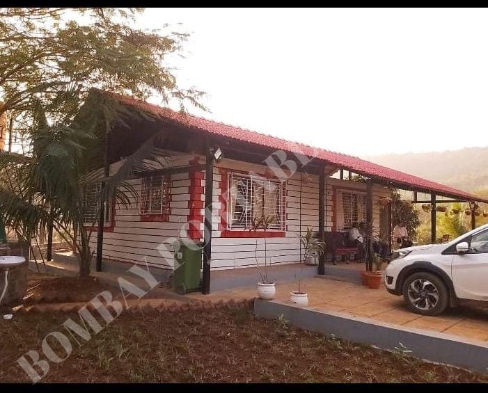 Portable Farm House Cabin