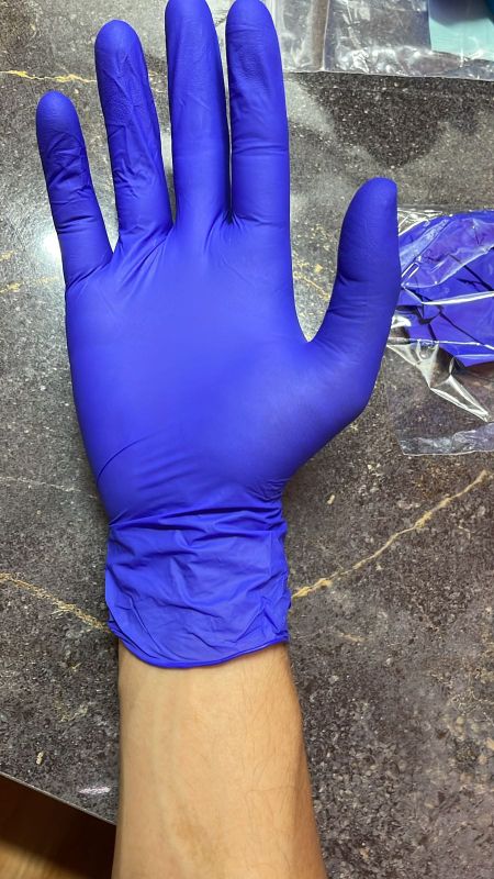 Nitrile Gloves