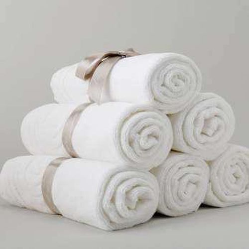 Plain Cotton Hotel Face Towel, Color : White Standard