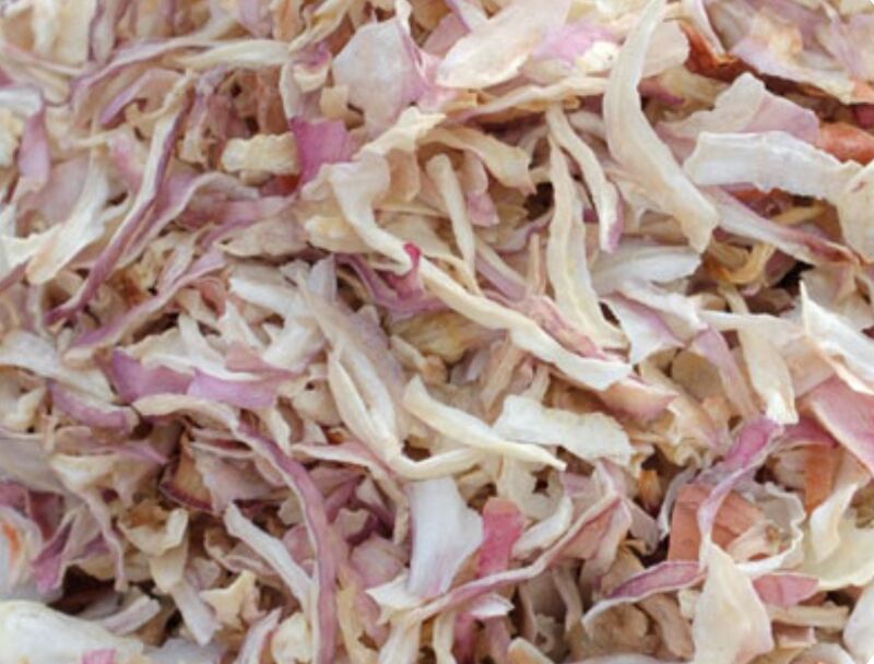 Dehydrated Pink Onion Kibbled