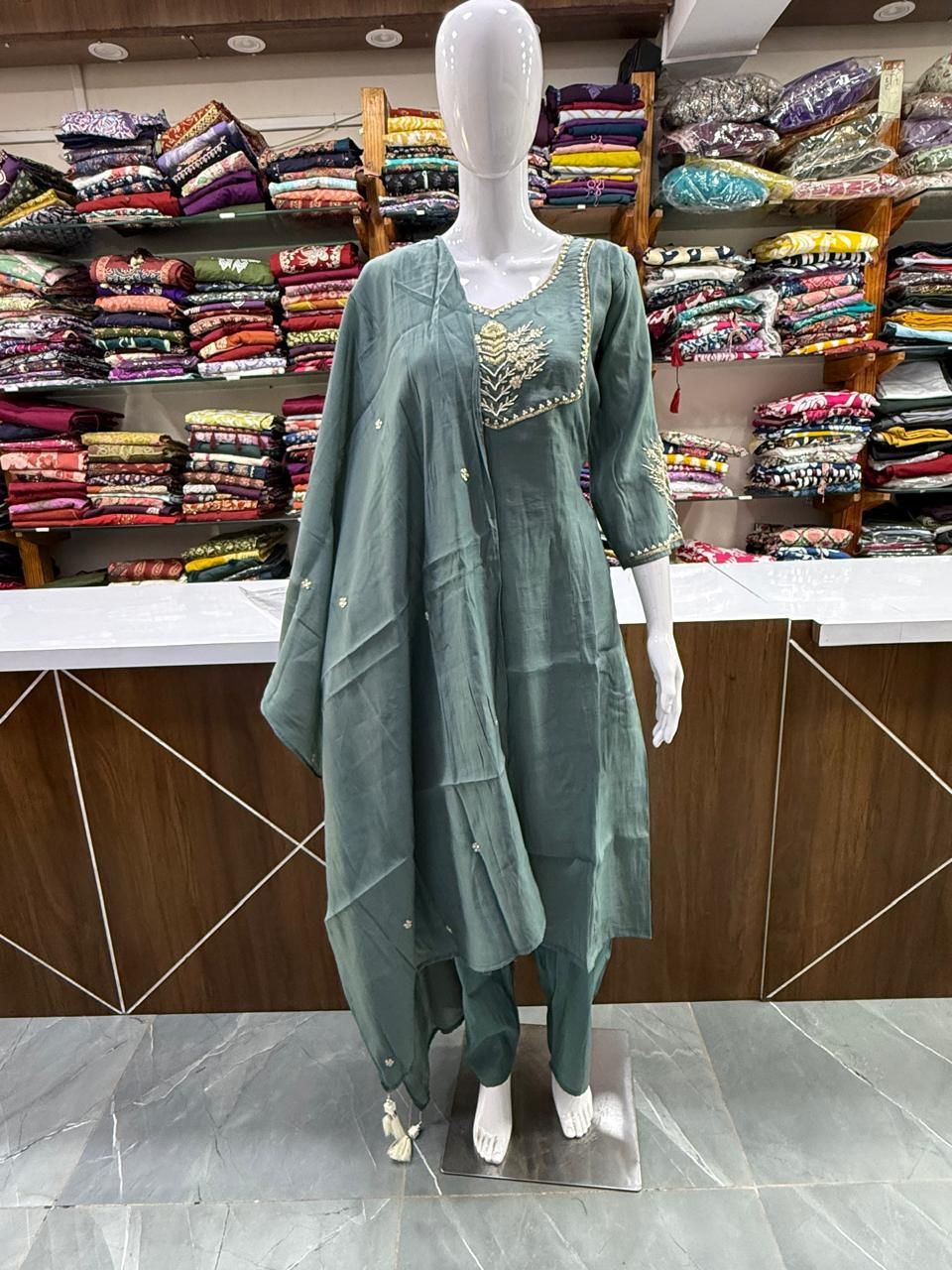 Mal Chanderi Fabric Grey Ladies Kurta Suit Set
