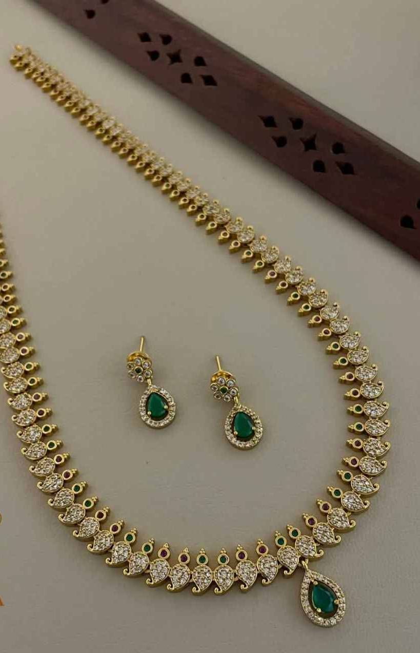 Traditional Gold Plated Necklace Set