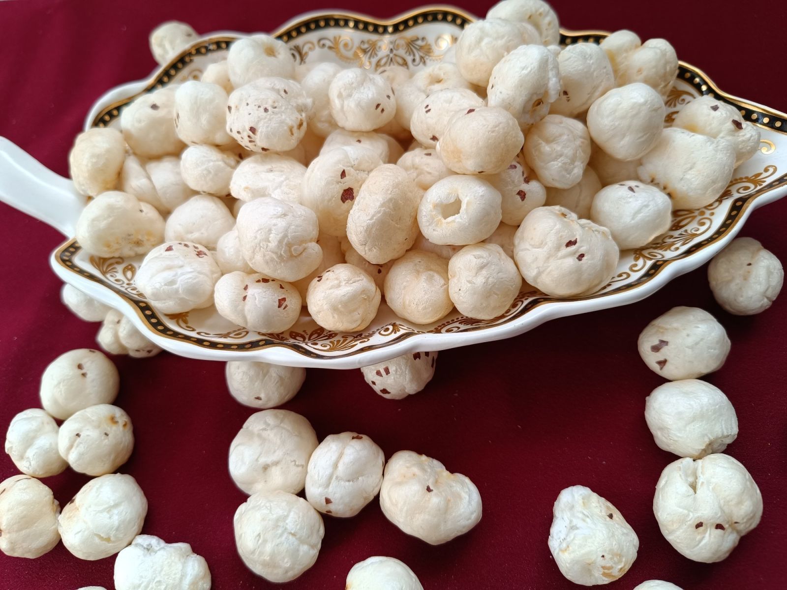 4 Plus Suta Phool Makhana