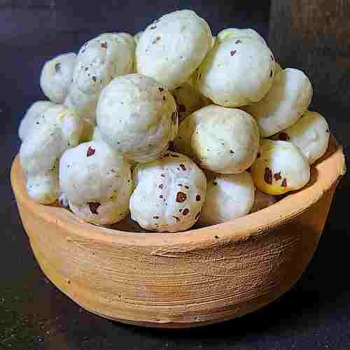 Crunchy Salt And Vinegar Roasted Makhana for Ready To Eat