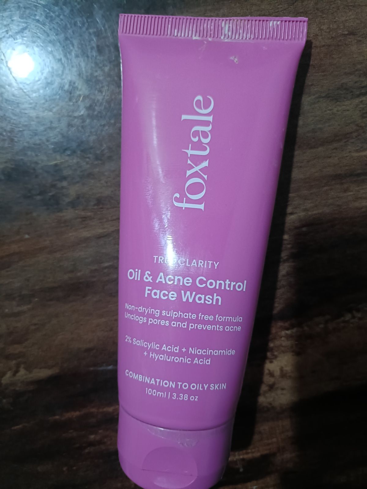 Foxtale Facewash