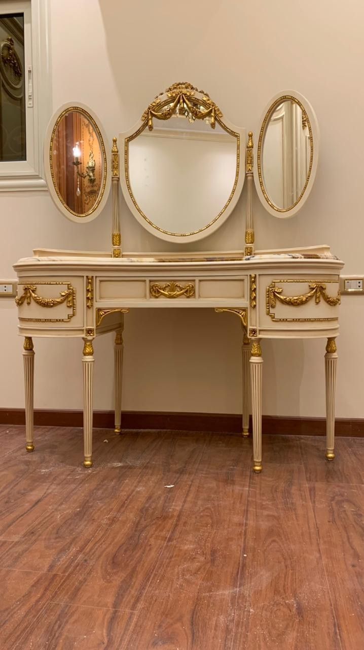 Royal Triple Mirror Wooden Dressing Table