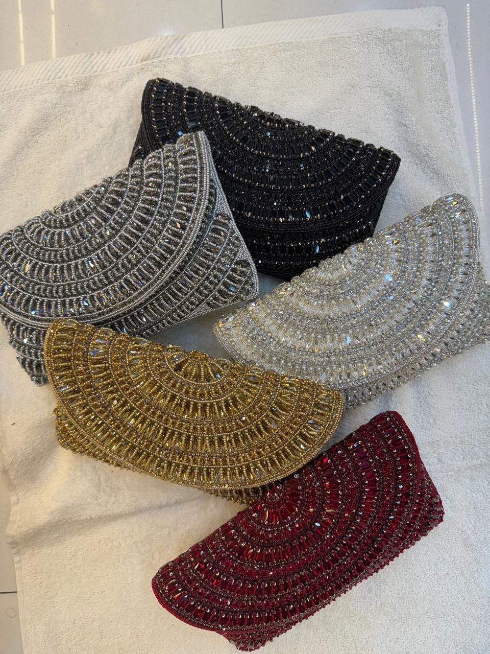 Stylish Women’S Clutch Bags – Elegant, Compact & Perfect for All Occasions