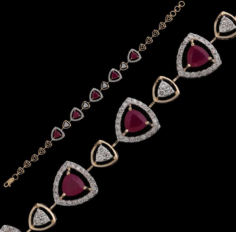 18k Gold Oval Ruby and Diamond Halo Bracelet