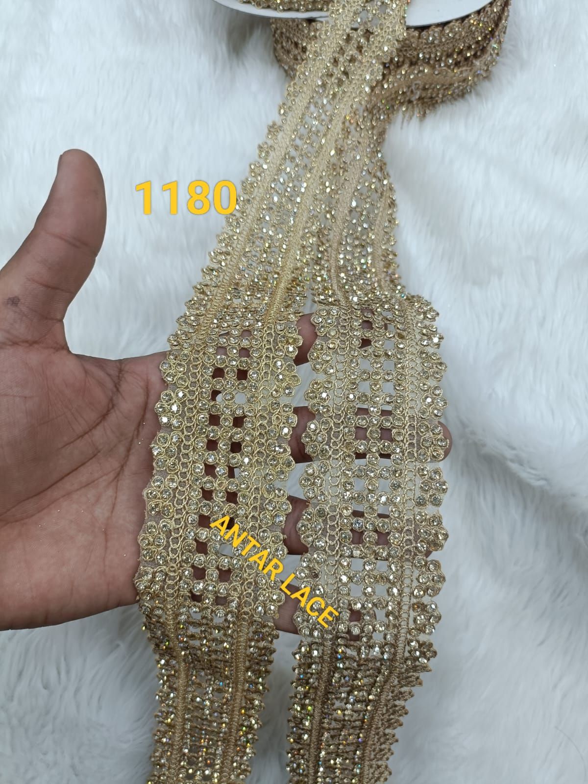 Gota Patti Border Lace