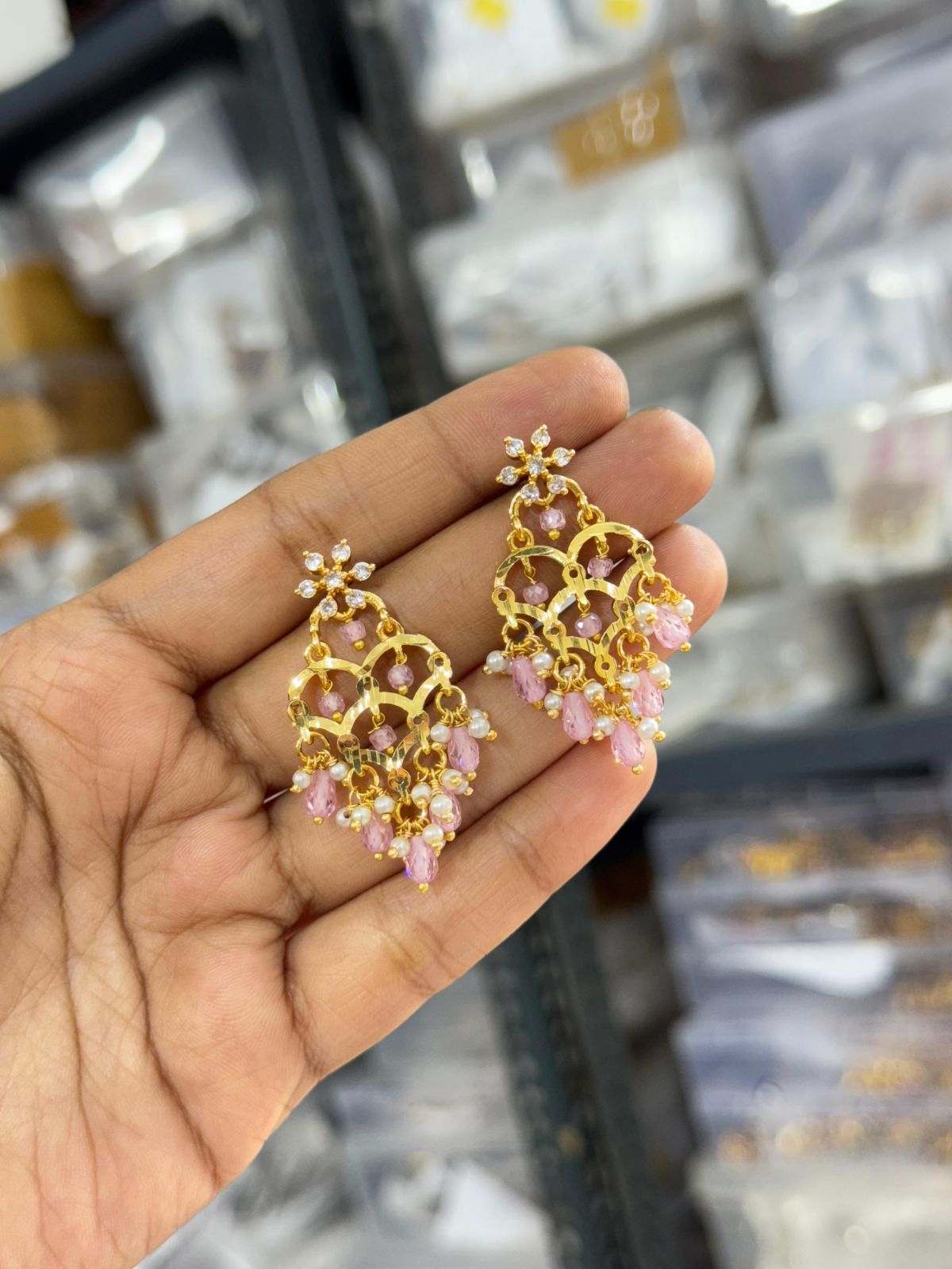 Ladies Pink &AMP; White Stone Kundan Earrings