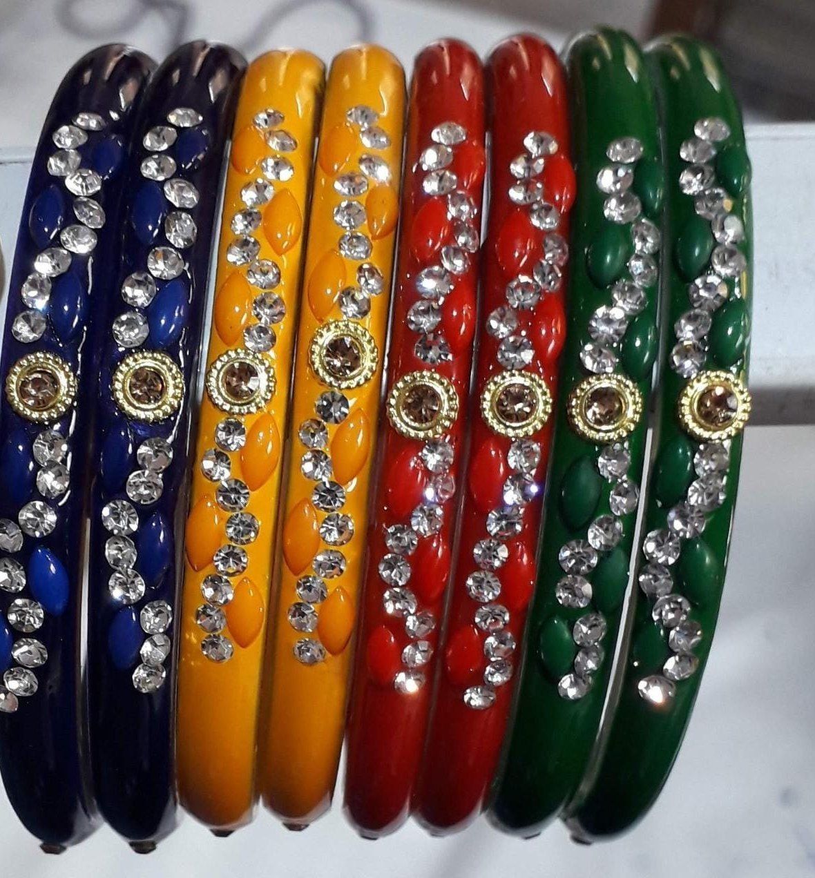 Stone Studded Glass Bangle