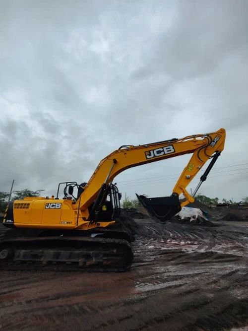 Hitachi 215lc On Rental Service