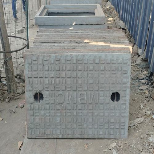 Rectangular RCC Manhole Cover