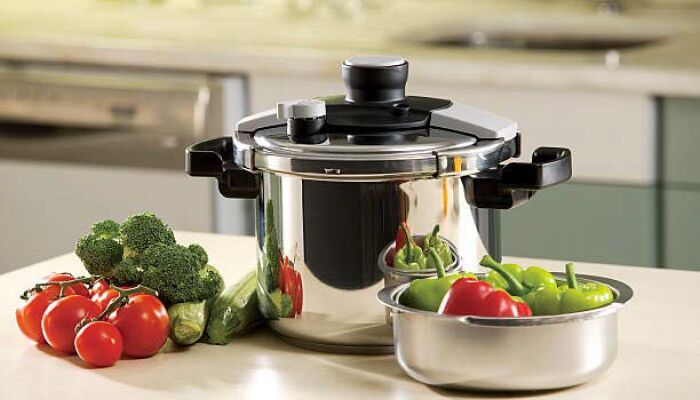 Stainless Steel Pressure Cooker