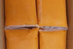 Frozen Alphonso Mango Pulp, Weight : 500 Grams