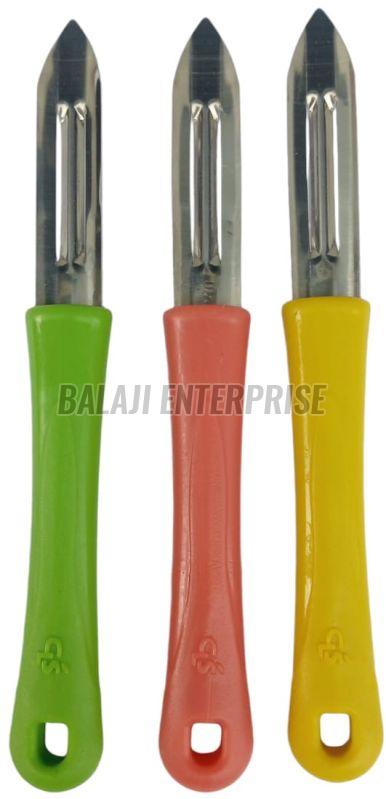 5.5 Inch Potato Peeler with Plastic Handle