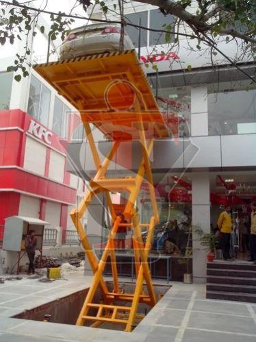 Car Lifting Machine