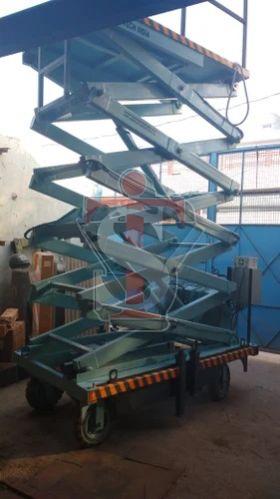 Mobile Scissor Lift