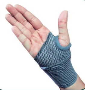 Elastic Wrist Brace With Thumb