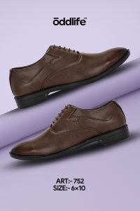 Mens Brown Brogue Sleek Lace-Up Shoes