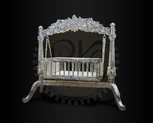 Floral Arch Baby Cradle with Cushioned Base