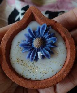 Flower Shape Terracotta Wax Candle
