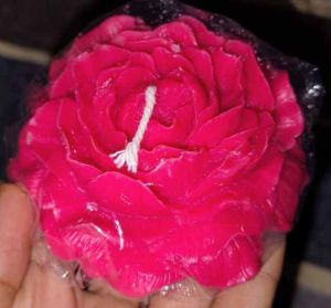 Rose Scented Wax Candle