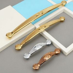 Stylish Curved Cabinet Pull Handle