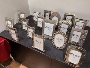 Wood Photo Frames, Shape : Rectangular, Square, Oval