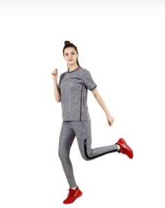 Polyester Blend Ladies Jogging Suit for Running, Gym