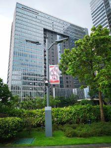 Electric 43 Inch Pole Kiosk