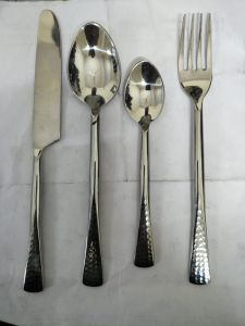 4 Pieces Stainless Steel Cutlery Set