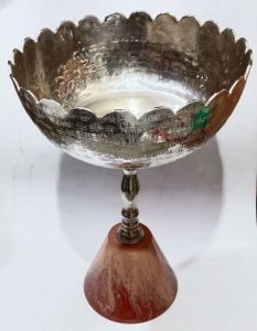 Aluminium Silver And Wooden Stand Bowl