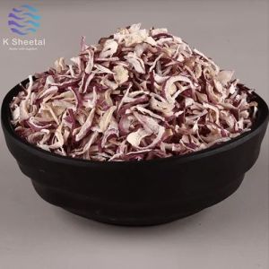 Dehydrated Red Onion Flakes