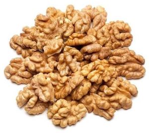 Walnut Kernels For Snacking, Baking, Cooking