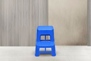 Blue Italica 9729 Plastic Step Stool