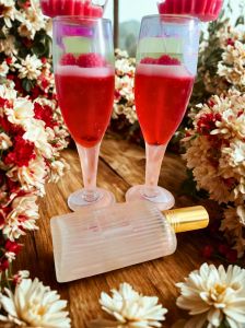 Christmas Gift Hamper Set with Luxury Glass Candles, Festive Floral Box, Holiday Celebration Pack